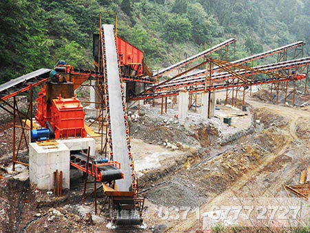 破碎石料的生產(chǎn)線(xiàn)都有什么設(shè)備組成？