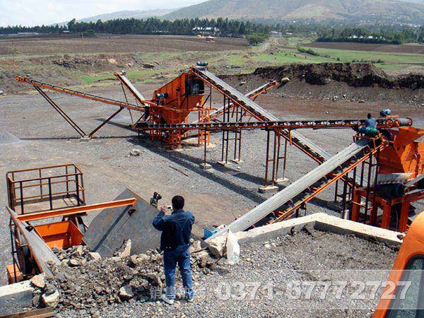 整套砂石生產(chǎn)線全套設(shè)備哪種廠家好？都有哪些碎石設(shè)備