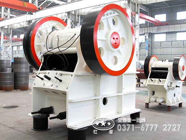 鄂式破碎機(jī) 鄂式破碎機(jī)