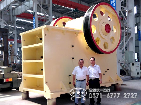 大型石料廠用破石機(jī) 大型石料廠用破石機(jī)