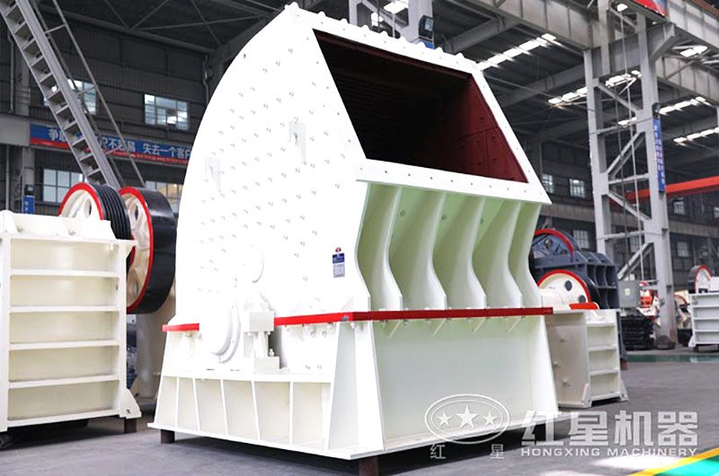 一臺重錘式破碎機(jī)設(shè)備的價格多少,附設(shè)備高清實(shí)拍和技術(shù)參數(shù)表