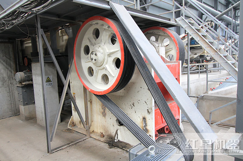 1060顎破工作現(xiàn)場圖片 1060顎破工作現(xiàn)場圖片