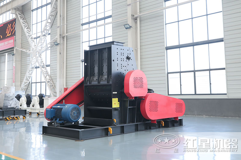 雙級無篩底破碎機(jī)圖片 雙級無篩底破碎機(jī)圖片