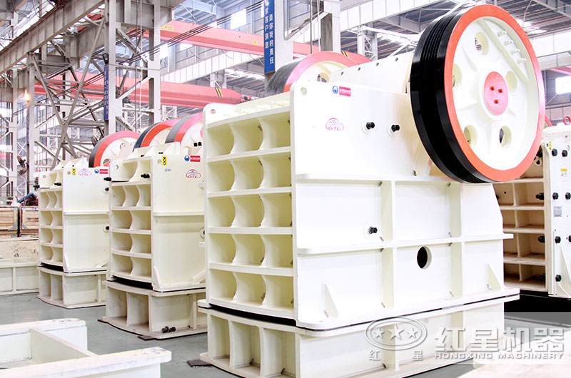 pey顎式破碎機(jī)圖片 pey顎式破碎機(jī)圖片