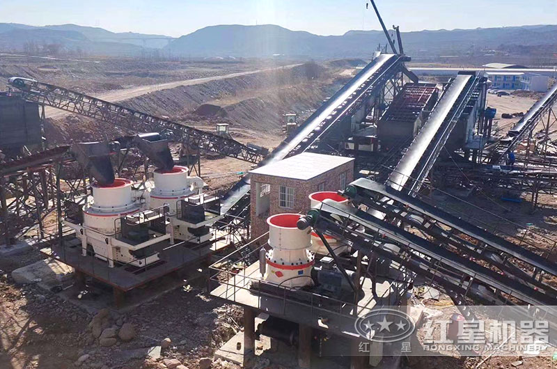 大型打石頭機(jī)器叫什么名字？多少錢(qián)？附圖片