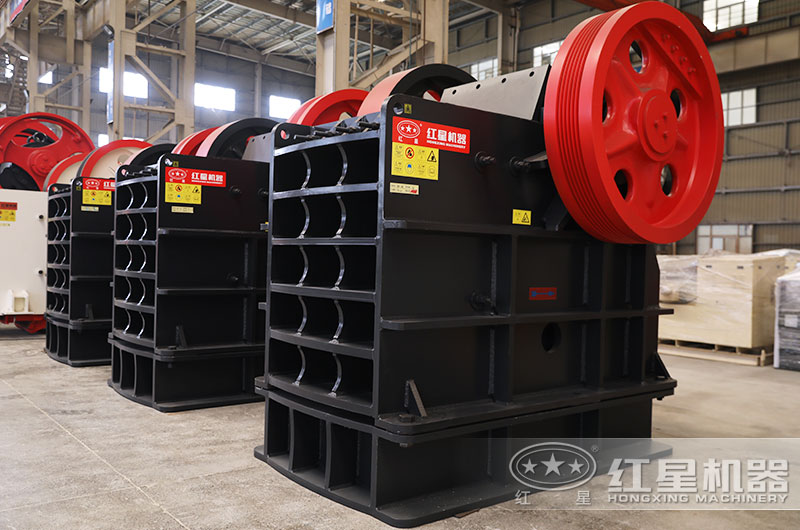 顎式珍珠巖破碎機圖片 顎式珍珠巖破碎機圖片