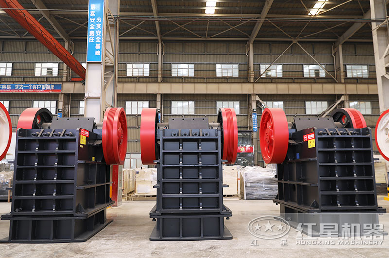 石料廠破碎機(jī)鄂破圖片 石料廠破碎機(jī)鄂破圖片