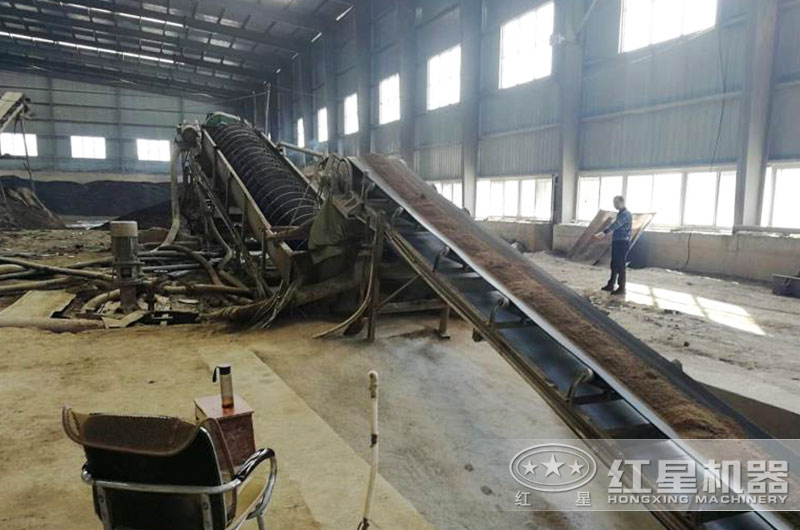 螺旋洗石機(jī)工作現(xiàn)場(chǎng)實(shí)拍圖 螺旋洗石機(jī)工作現(xiàn)場(chǎng)實(shí)拍圖