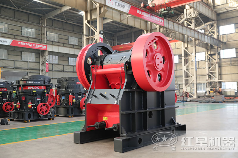 顎式巖石破碎機(jī)圖片 顎式巖石破碎機(jī)圖片