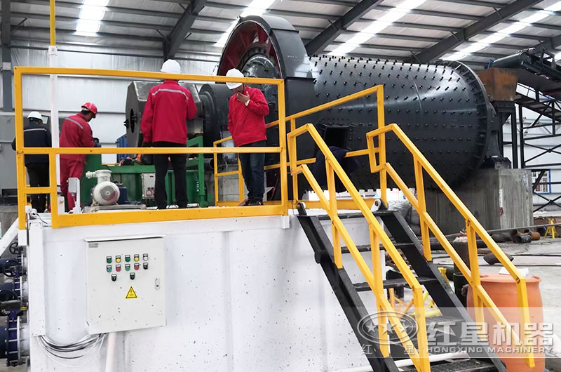 水泥球磨機客戶現(xiàn)場實拍圖 水泥球磨機客戶現(xiàn)場實拍圖