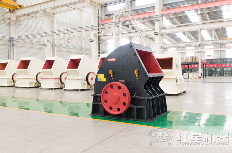 石頭錘式破碎機(jī)圖片 石頭錘式破碎機(jī)圖片