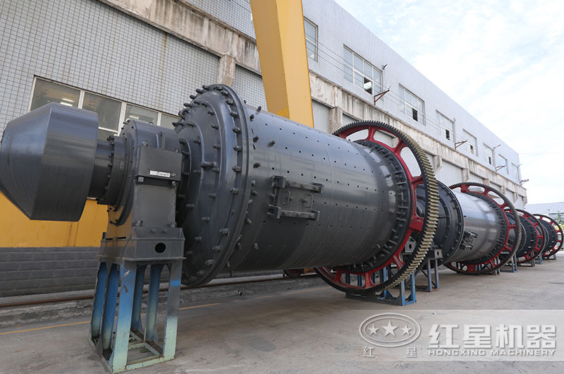 石英石球磨機(jī)圖片 石英石球磨機(jī)圖片