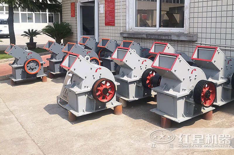 錘式破碎機(jī)小型作業(yè)量多少？錘頭及技術(shù)參數(shù)