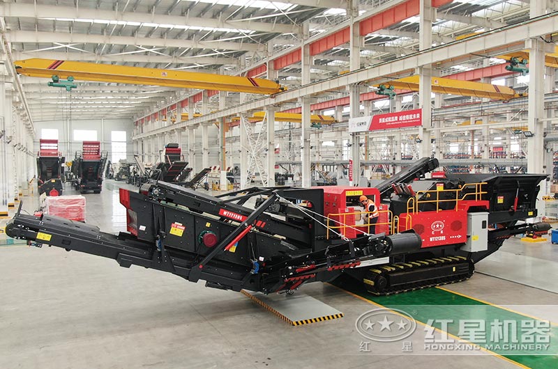 履帶式移動破碎車圖片，制造車間