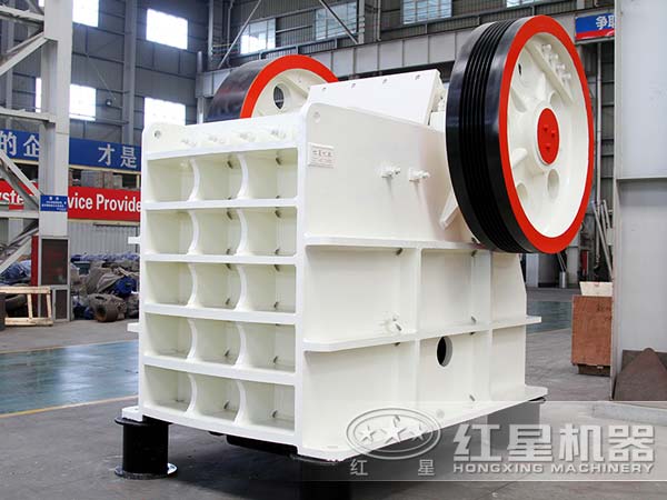 顎式破碎機襯板的改進(jìn)