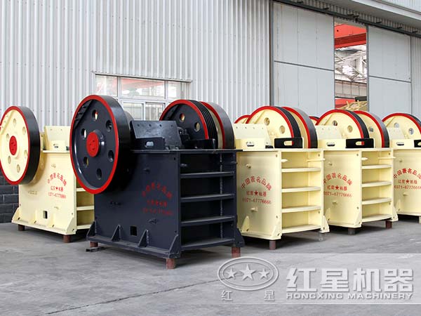 鄂式破碎機缺陷的改進(jìn)措施