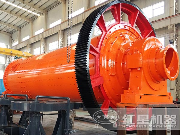 高嶺土球磨機(jī)生產(chǎn)車(chē)間