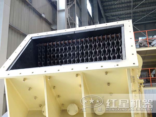 河卵石單段破碎機局部細節(jié)