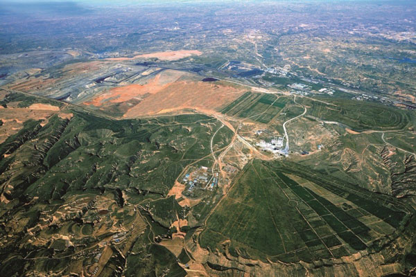 推動綠色礦山建設，紅星破碎機廠家鼎力相助