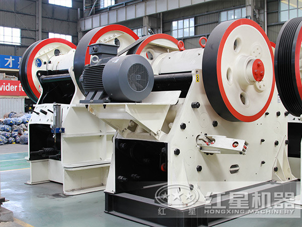 購機(jī)指南：什么樣的石頭顎式碎石機(jī)才是高質(zhì)量的？