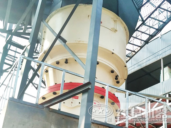 與圓錐破相較，再高硬度的石料也完敗