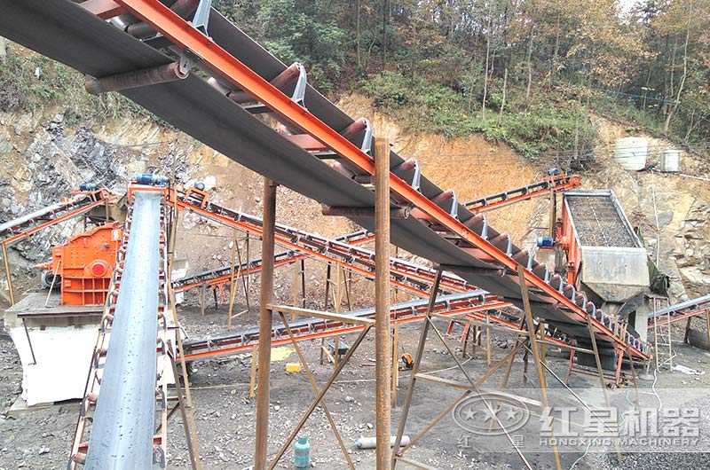 開(kāi)沙場(chǎng)一年能掙多少錢(qián)，這取決您選什么樣的砂石設(shè)備