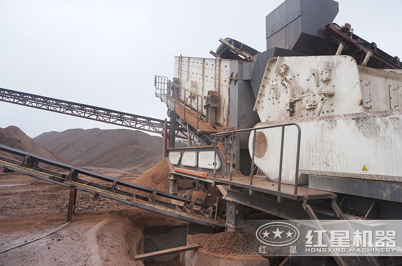 移動(dòng)反擊破碎石機(jī)價(jià)格一臺是多少