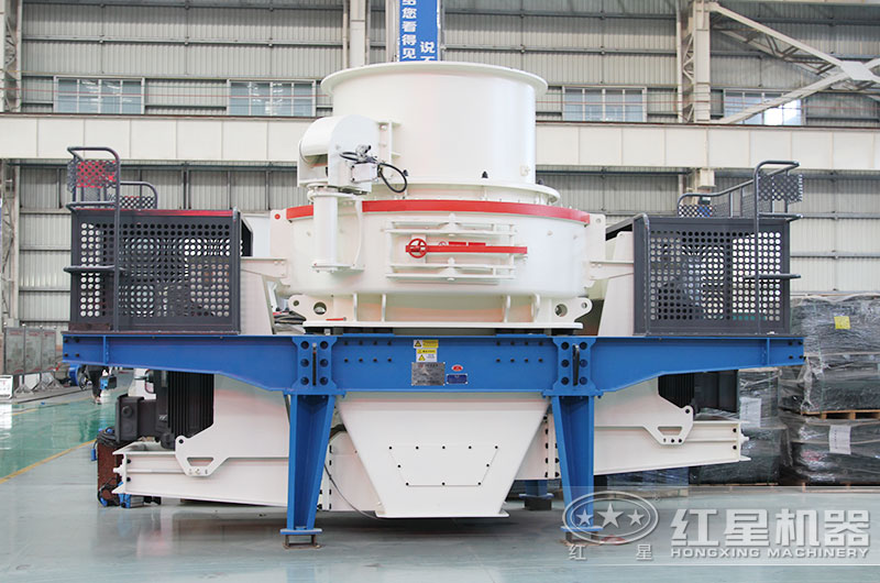 有將鵝卵石破碎成沙的機(jī)器嗎？鵝卵石碎沙機(jī)多少錢(qián)？