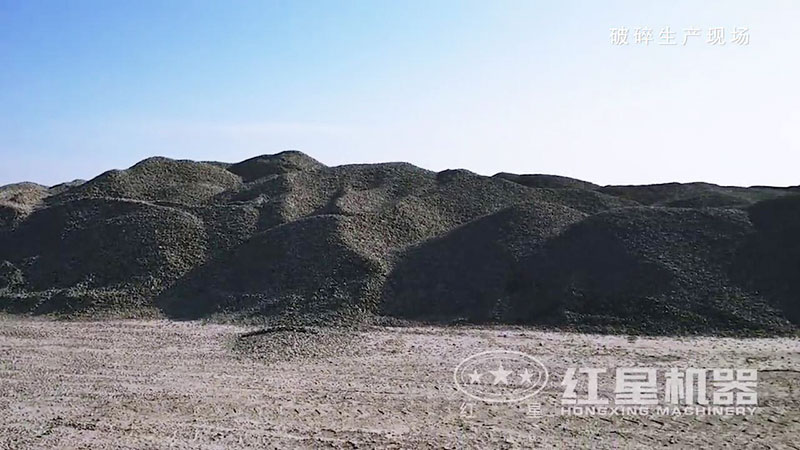 建筑廢料破碎機(jī)多少錢一臺(tái)？（內(nèi)含現(xiàn)場(chǎng)作業(yè)視頻）