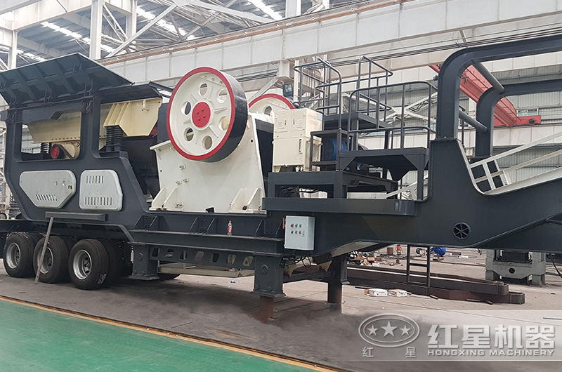 移動(dòng)破碎機(jī)生產(chǎn)車間