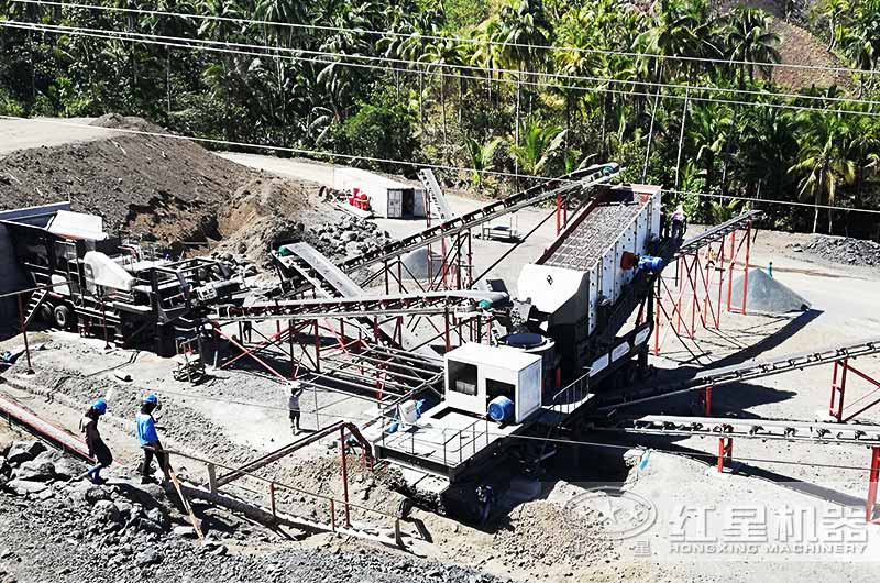菲律賓二合一移動顎式圓錐破一體機(jī)生產(chǎn)現(xiàn)場