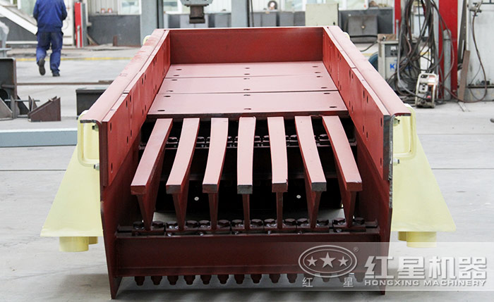 人工石頭磕石子有什么流程，采用什么設備？