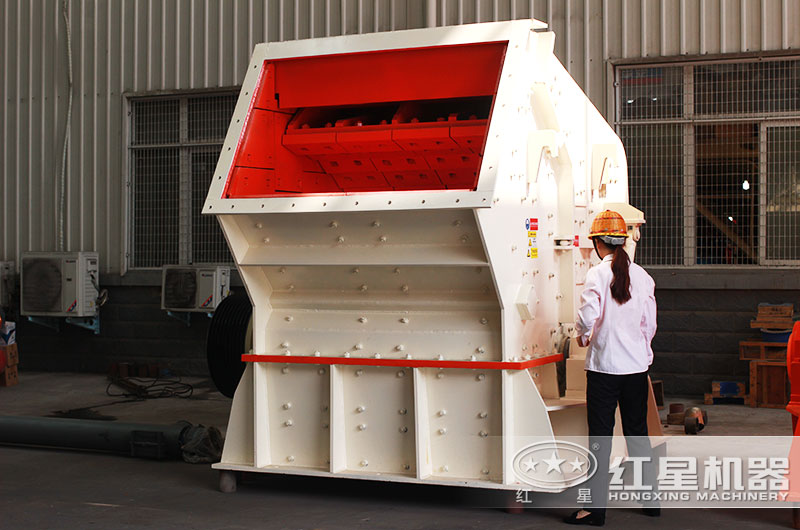 1820反擊破每小時(shí)產(chǎn)量多少噸？一臺多少錢？(內(nèi)含參數(shù)表)