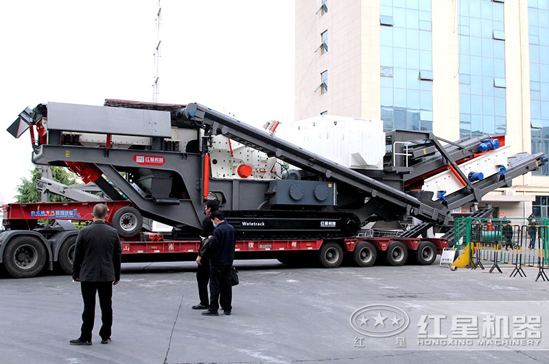 履帶式砂石粉碎機全力出擊，碎石效果驚人，報價是多少？