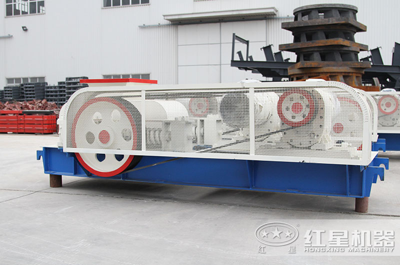 對輥式破碎機哪里有？來這里！型號全且價格還不貴！