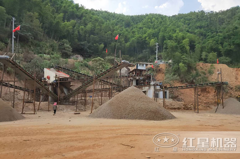 15萬預(yù)算，能買到哪種河卵石及建筑廢料用多功能破碎機(jī)？