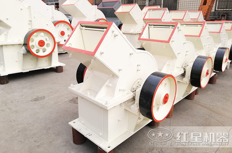 小型錘式制砂機(jī)的型號(hào)、產(chǎn)量及和優(yōu)缺點(diǎn)
